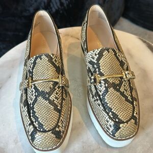 Snake skin shoe dazzle platform shoes loafers slip on size 7.5 Women’s